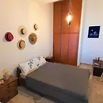Modern Ground Floor On The Pebbles Paralia Platanou