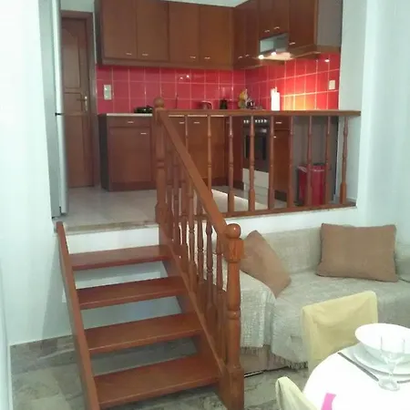 Modern Ground Floor On The Pebbles * Paralia Platanou