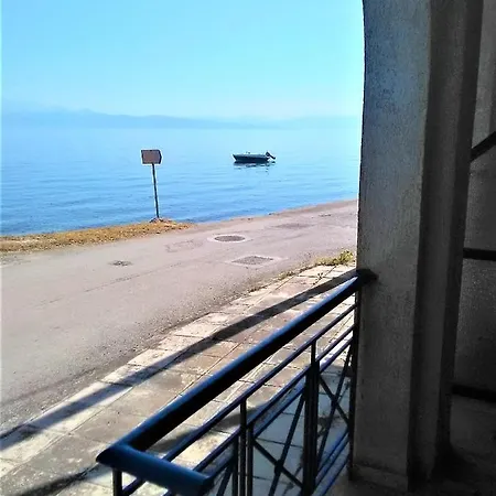 아파트 Modern Ground Floor On The Pebbles *