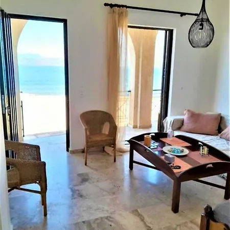 아파트 Modern Ground Floor On The Pebbles