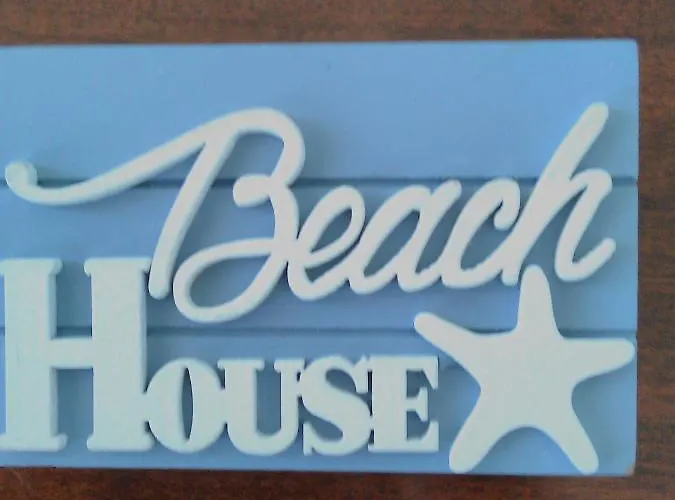 Modern Ground Floor On The Pebbles