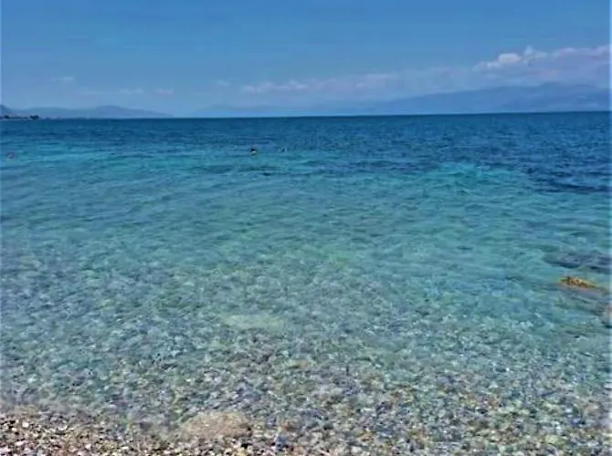 Modern Ground Floor On The Pebbles * Paralia Platanou