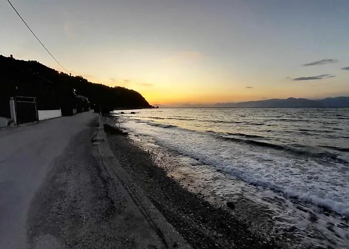 Διαμέρισμα Modern Ground Floor On The Pebbles *